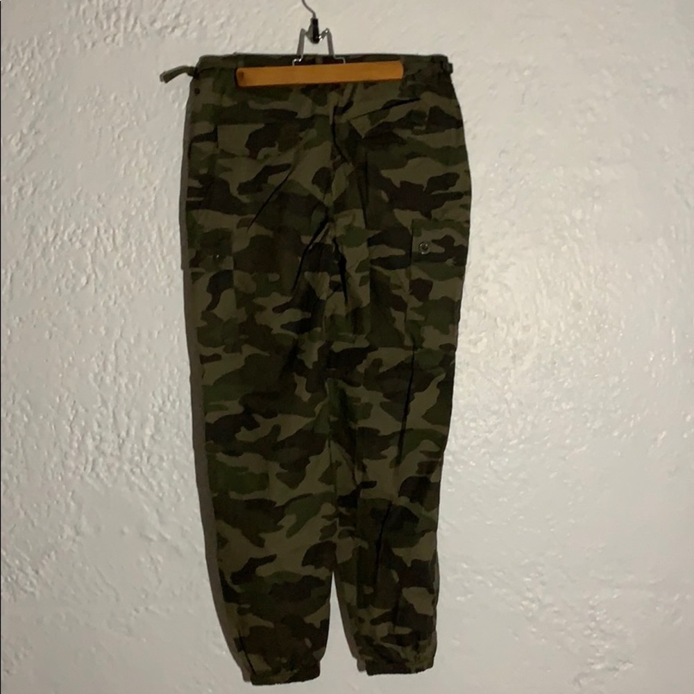 Pants - Picture 2 of 3